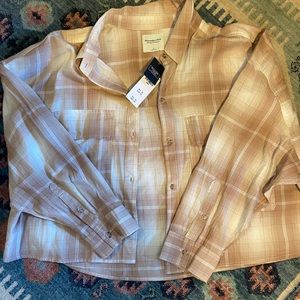 Abercrombie cropped 90s flannel